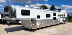 Horse Trailer for sale in MO