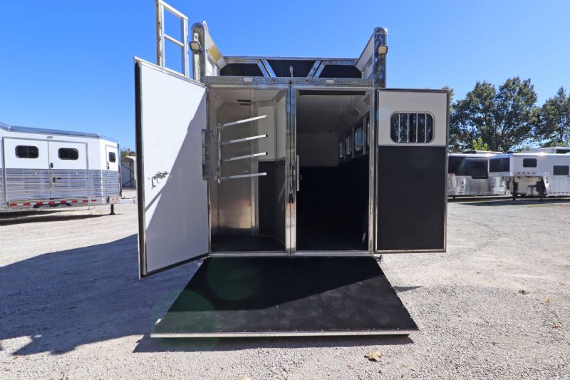 Used Horse Trailers for Sale