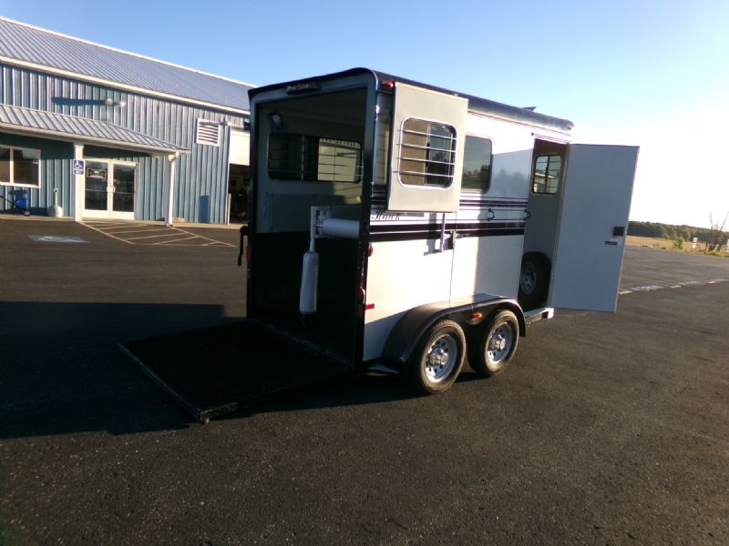 Used Horse Trailers for Sale