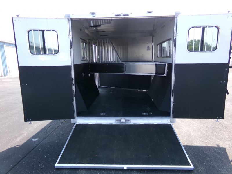 Used Horse Trailers for Sale