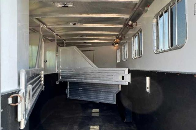 Used Horse Trailers for Sale