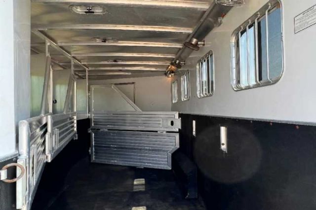 Used Horse Trailers for Sale