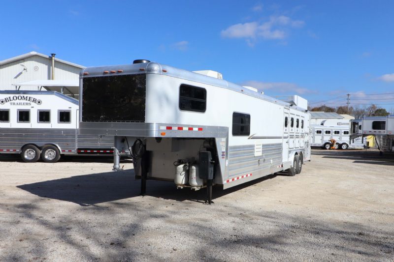 Used Horse Trailers for Sale