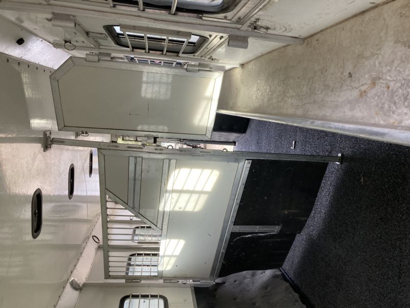 Used Horse Trailers for Sale