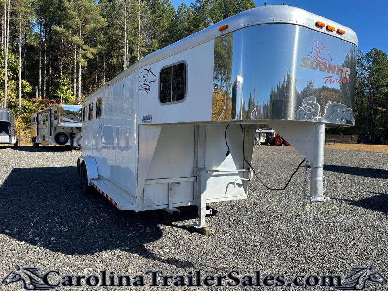 Used Horse Trailers for Sale