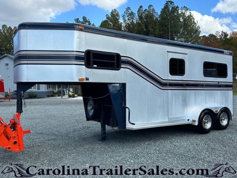 Used Horse Trailers for Sale