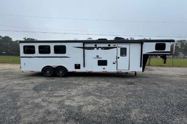 Used Horse Trailers for Sale