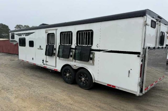 Used Horse Trailers for Sale