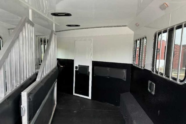 Used Horse Trailers for Sale