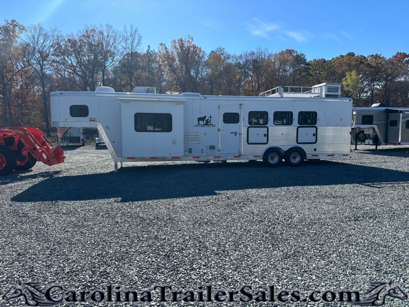 Used Horse Trailers for Sale