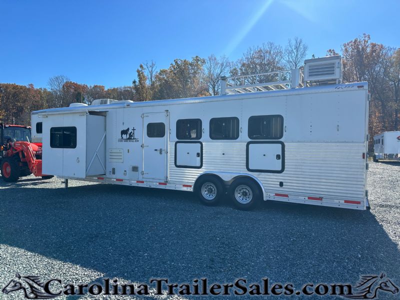 Used Horse Trailers for Sale