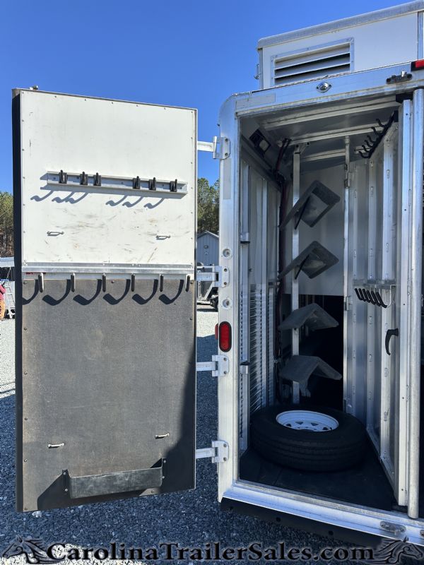 Used Horse Trailers for Sale