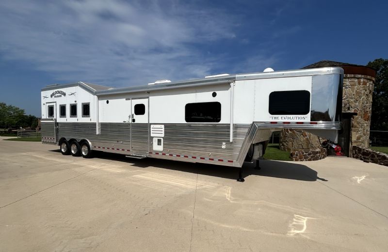 Used Horse Trailers for Sale