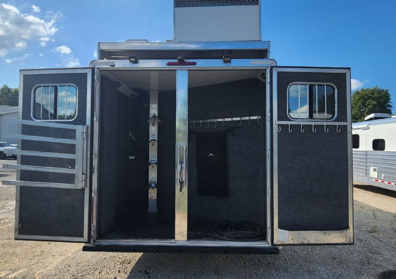 Used Horse Trailers for Sale