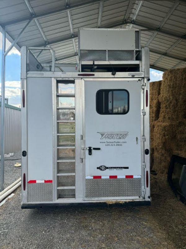 Used Horse Trailers for Sale