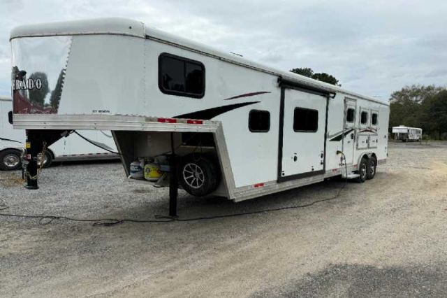 Used Horse Trailers for Sale