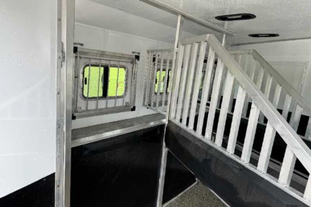 Used Horse Trailers for Sale