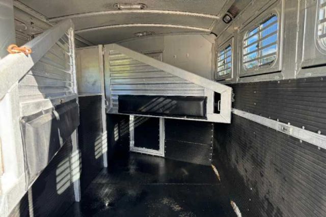 Used Horse Trailers for Sale