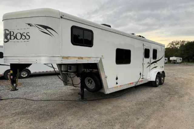 Used Horse Trailers for Sale