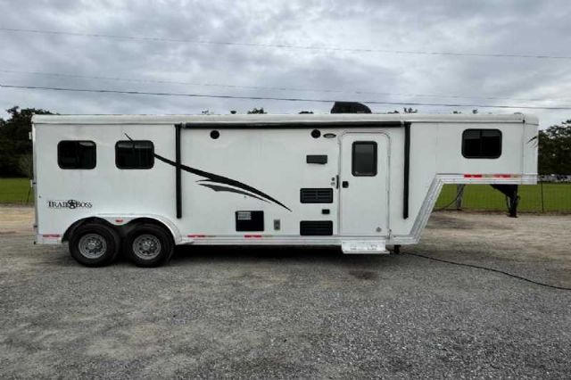 Used Horse Trailers for Sale