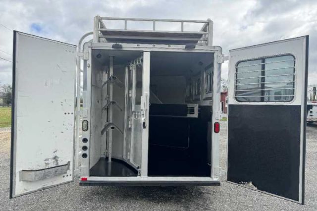 Used Horse Trailers for Sale