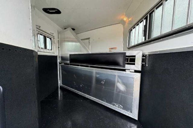 Used Horse Trailers for Sale