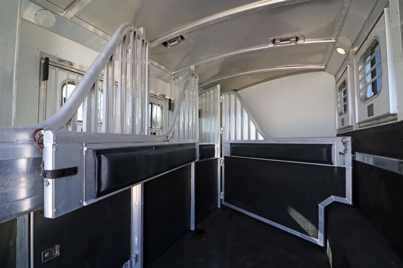 Used Horse Trailers for Sale