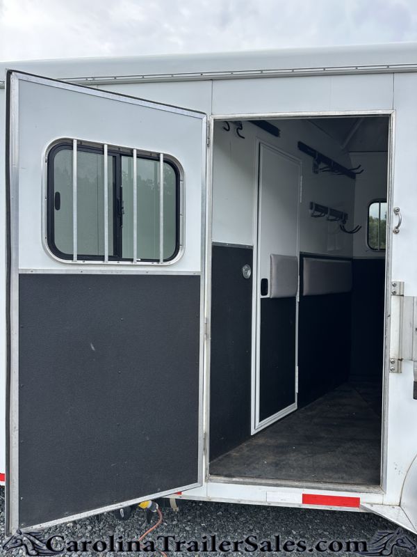 Used Horse Trailers for Sale