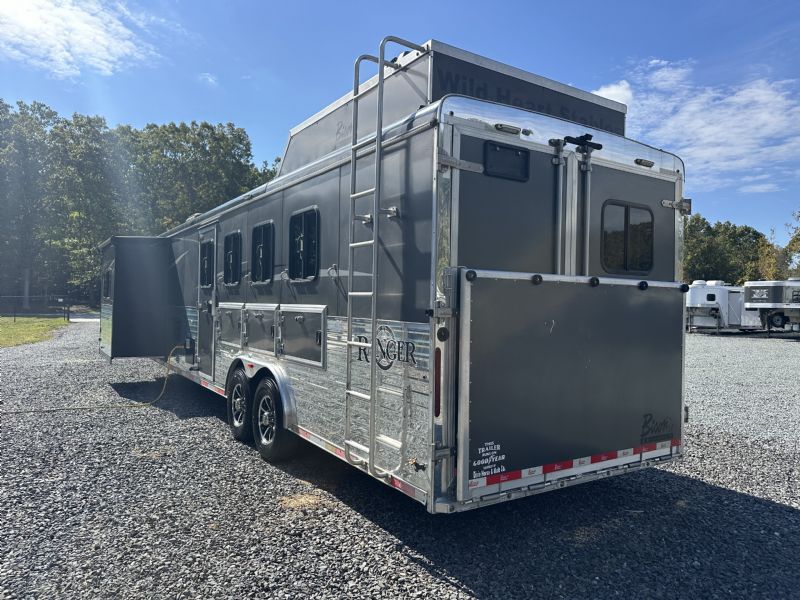 Used Horse Trailers for Sale