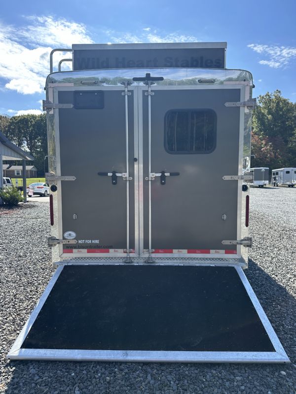 Used Horse Trailers for Sale