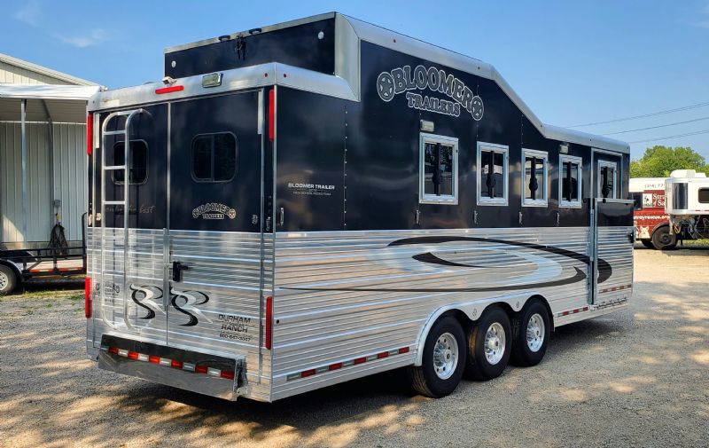 Used Horse Trailers for Sale