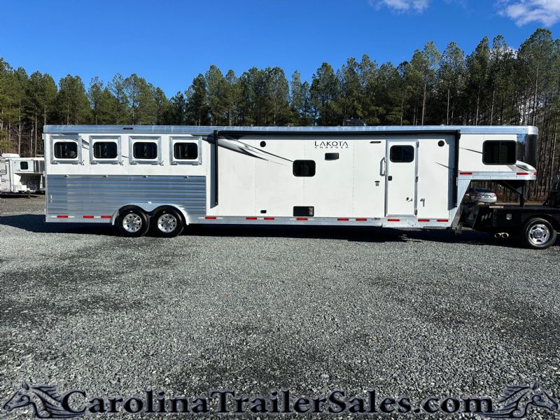 Used Horse Trailers for Sale