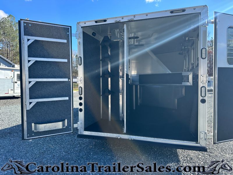 Used Horse Trailers for Sale