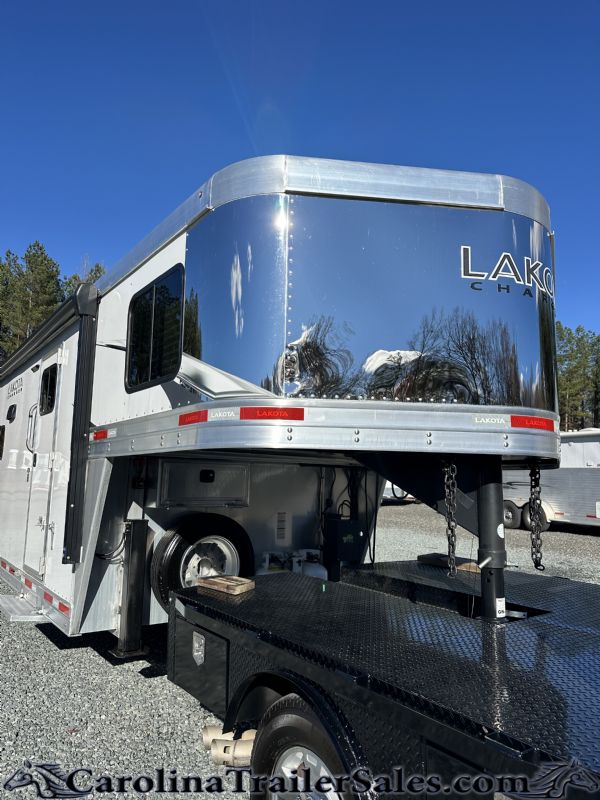 Used Horse Trailers for Sale