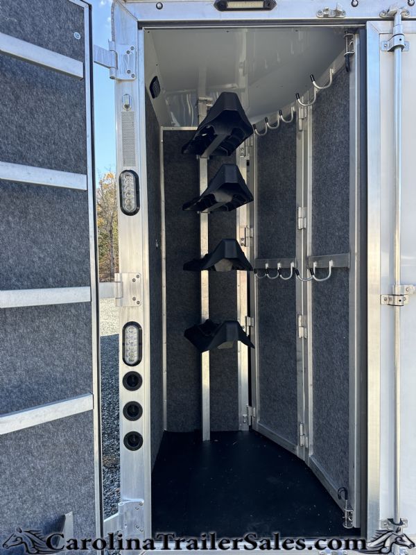 Used Horse Trailers for Sale