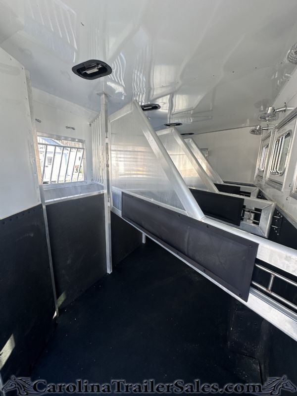 Used Horse Trailers for Sale