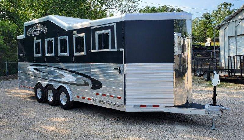 Used Horse Trailers for Sale