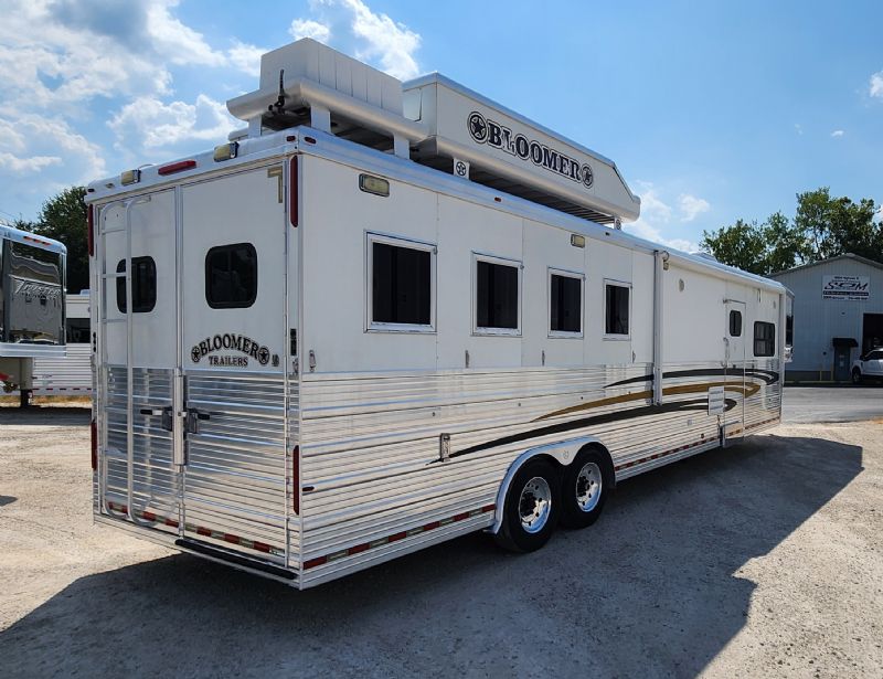 Used Horse Trailers for Sale