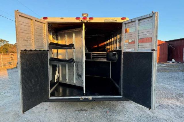 Used Horse Trailers for Sale