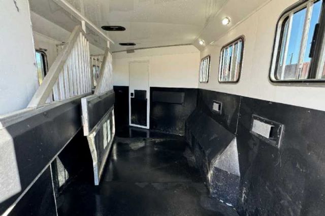 Used Horse Trailers for Sale