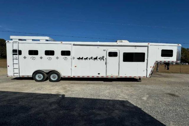 Used Horse Trailers for Sale