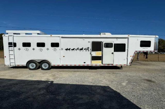 Used Horse Trailers for Sale