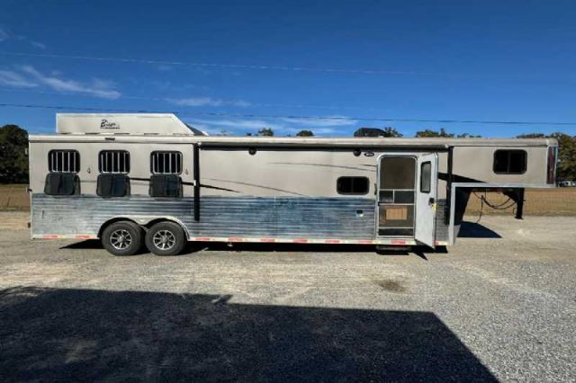 Used Horse Trailers for Sale