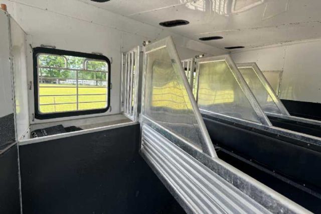 Used Horse Trailers for Sale