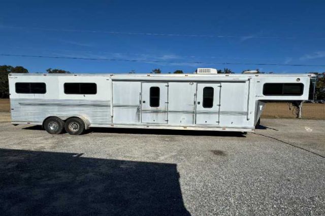 Used Horse Trailers for Sale