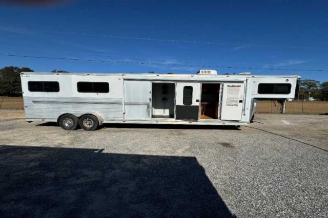 Used Horse Trailers for Sale