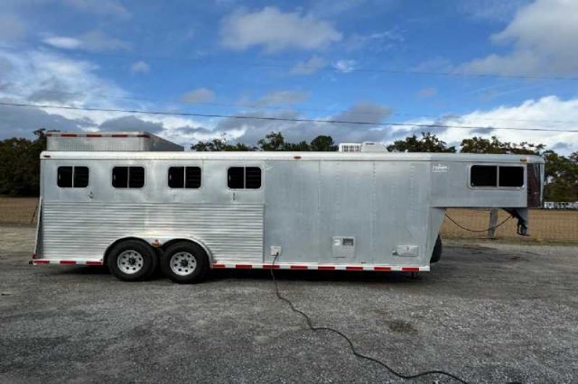 Used Horse Trailers for Sale