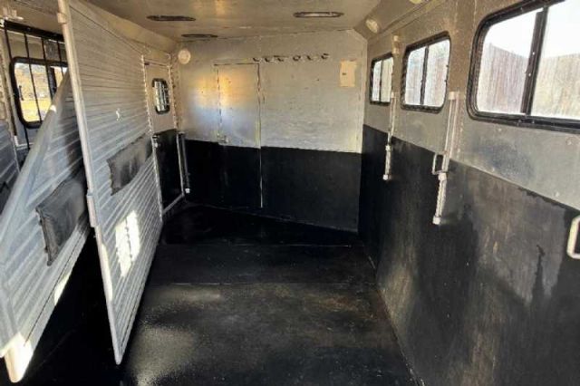 Used Horse Trailers for Sale