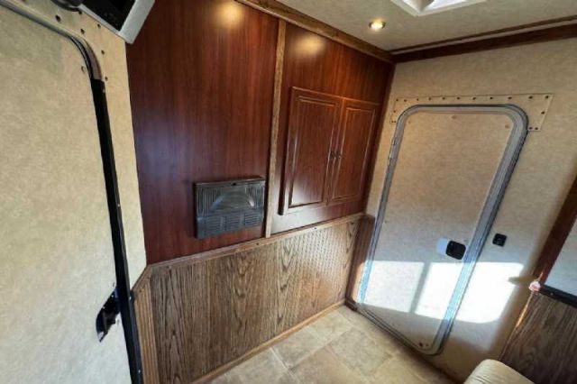 Used Horse Trailers for Sale