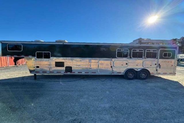 Used Horse Trailers for Sale